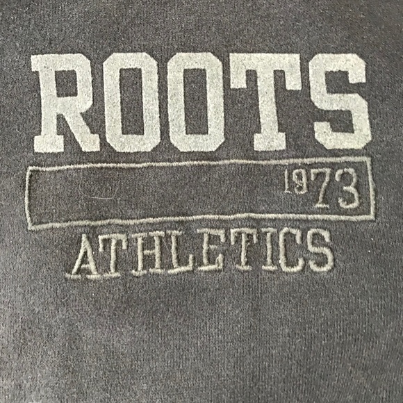 Essential Black Roots Zip Up Hoodie - Picture 4 of 5
